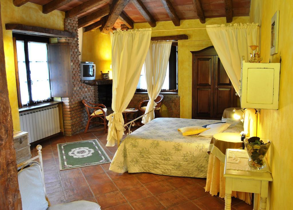 Bed and Breakfast Le Macine Del Confluente Бадалукко Екстер'єр фото