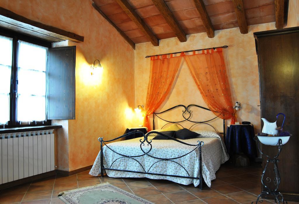 Bed and Breakfast Le Macine Del Confluente Бадалукко Номер фото
