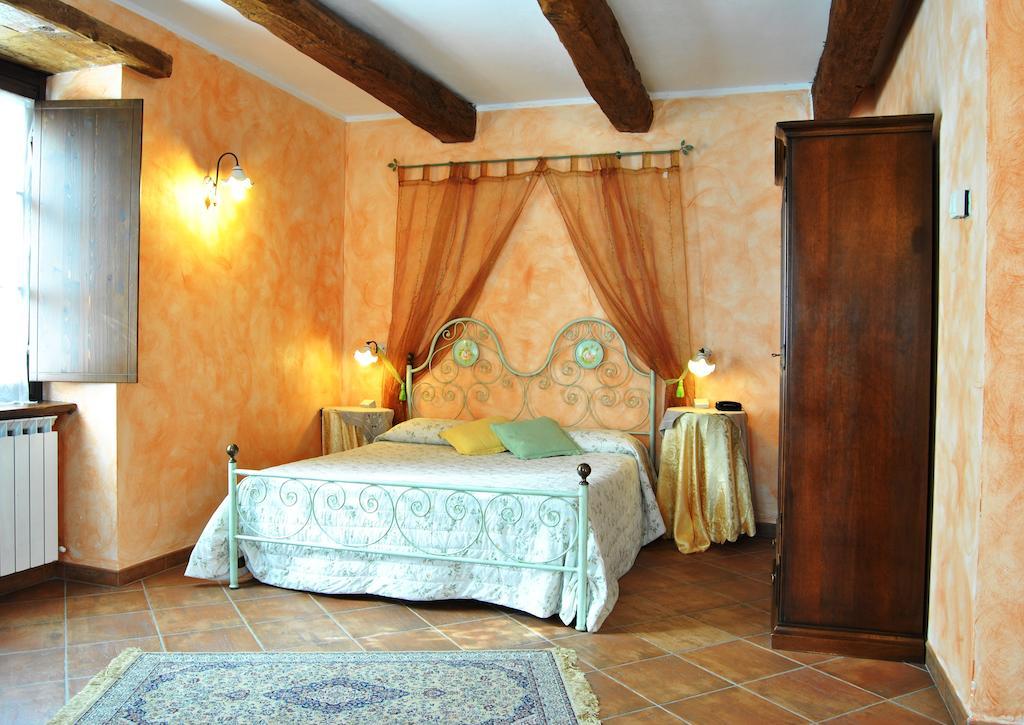 Bed and Breakfast Le Macine Del Confluente Бадалукко Номер фото