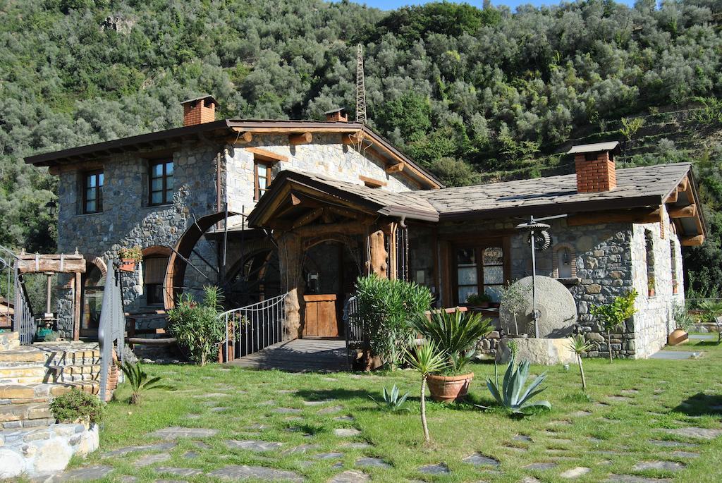 Bed and Breakfast Le Macine Del Confluente Бадалукко Екстер'єр фото